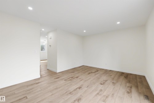 14329 23 Street, Edmonton, AB - Indoor Photo Showing Other Room