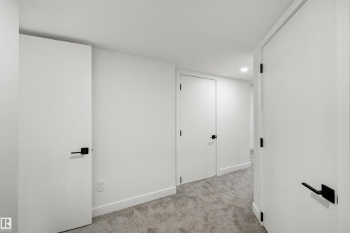 14329 23 Street, Edmonton, AB - Indoor Photo Showing Other Room