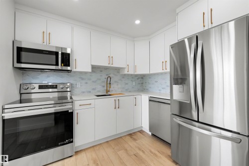 14329 23 Street, Edmonton, AB - Indoor Photo Showing Kitchen