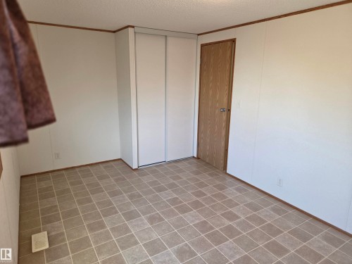 11 Midland Road, Millet, AB - Indoor Photo Showing Other Room