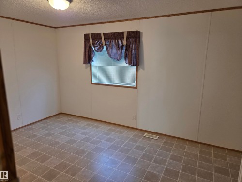 11 Midland Road, Millet, AB - Indoor Photo Showing Other Room