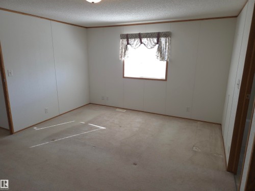 11 Midland Road, Millet, AB - Indoor Photo Showing Other Room