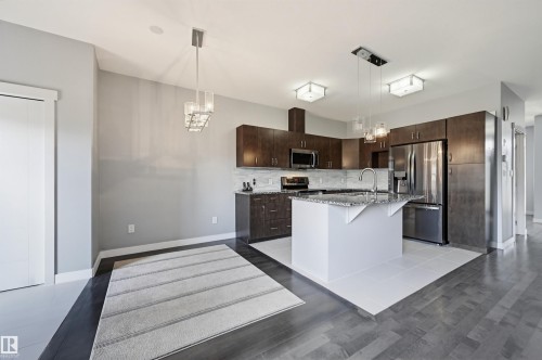8834 91 Street, Edmonton, AB - Indoor Photo Showing Kitchen