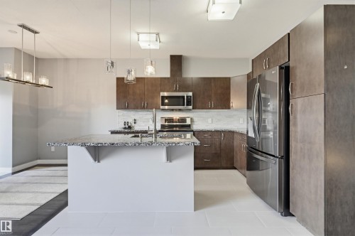 8834 91 Street, Edmonton, AB - Indoor Photo Showing Kitchen With Upgraded Kitchen