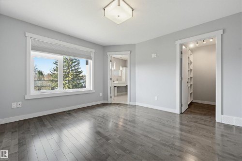 8834 91 Street, Edmonton, AB - Indoor Photo Showing Other Room