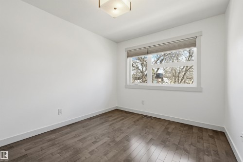 8834 91 Street, Edmonton, AB - Indoor Photo Showing Other Room
