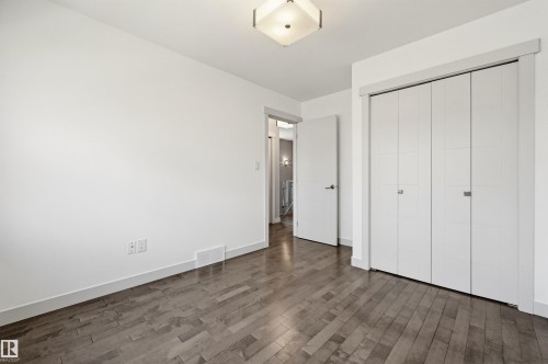 8834 91 Street, Edmonton, AB - Indoor Photo Showing Other Room