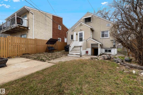 11421 68 Street, Edmonton, AB - Outdoor
