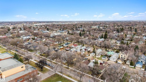 11421 68 Street, Edmonton, AB - Outdoor With View