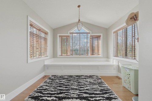 1145 Lincoln Crescent, Edmonton, AB - Indoor Photo Showing Other Room