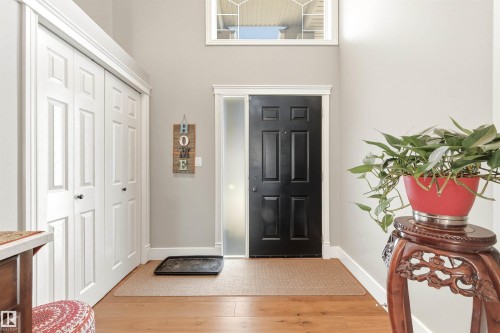 1145 Lincoln Crescent, Edmonton, AB - Indoor Photo Showing Other Room