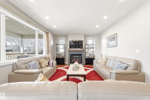 1145 Lincoln Crescent, Edmonton, AB - Indoor Photo Showing Living Room With Fireplace