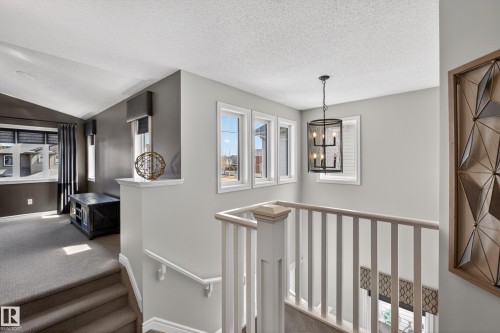 242 Cranberry Bend, Fort Saskatchewan, AB - Indoor Photo Showing Other Room