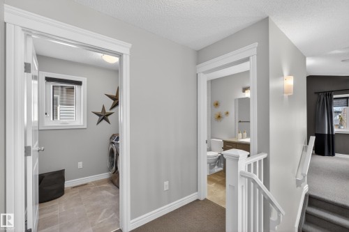 242 Cranberry Bend, Fort Saskatchewan, AB - Indoor Photo Showing Other Room