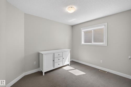 242 Cranberry Bend, Fort Saskatchewan, AB - Indoor Photo Showing Other Room