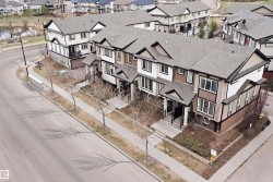 1780 CUNNINGHAM WY  Edmonton, AB T6W 2J5
