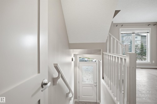 1780 Cunningham Wy, Edmonton, AB - Indoor Photo Showing Other Room
