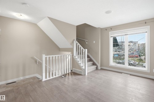 1780 Cunningham Wy, Edmonton, AB - Indoor Photo Showing Other Room