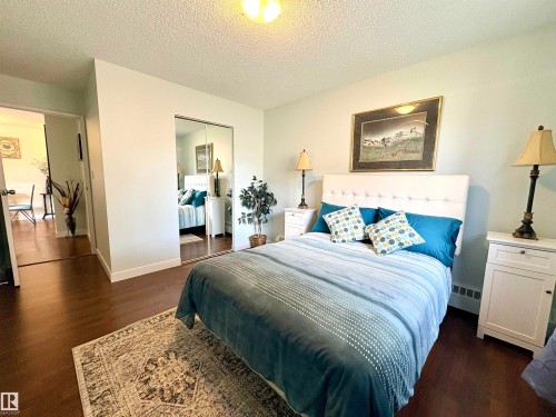 163 10520 120 Street, Edmonton, AB - Indoor Photo Showing Bedroom