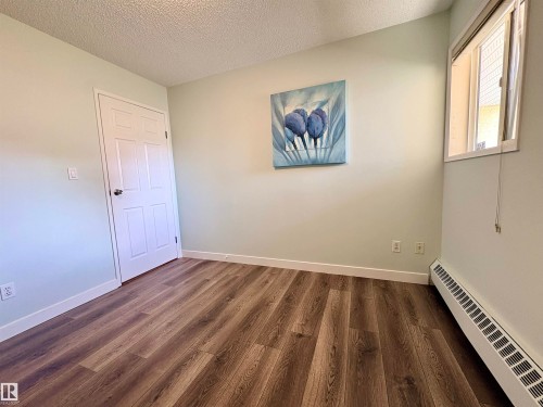 163 10520 120 Street, Edmonton, AB - Indoor Photo Showing Other Room