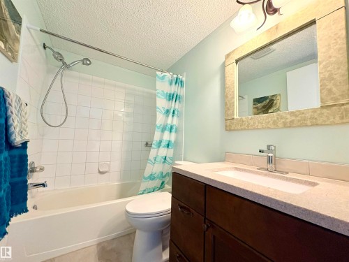 163 10520 120 Street, Edmonton, AB - Indoor Photo Showing Bathroom