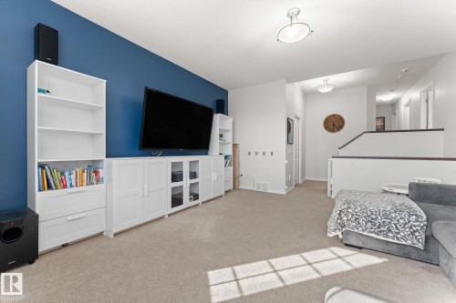 132 Selkirk Place, Leduc, AB - Indoor Photo Showing Bedroom