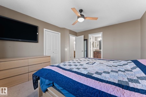 132 Selkirk Place, Leduc, AB - Indoor Photo Showing Bedroom