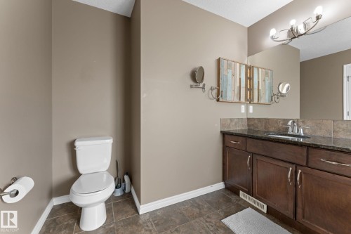 132 Selkirk Place, Leduc, AB - Indoor Photo Showing Bathroom
