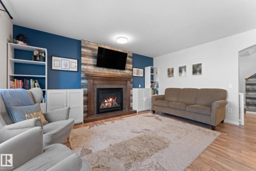 132 Selkirk Place, Leduc, AB - Indoor Photo Showing Living Room With Fireplace
