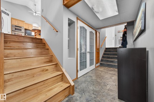 4217 55 Avenue, Lamont, AB - Indoor Photo Showing Other Room