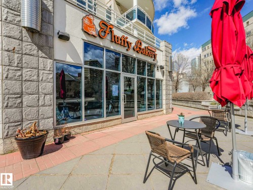 Image quality insufficient for description - 305 10504 99 Avenue, Edmonton, AB - Outdoor