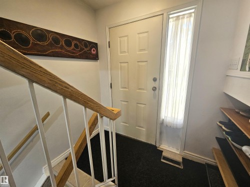 28 3645 145 Avenue, Edmonton, AB - Indoor Photo Showing Other Room