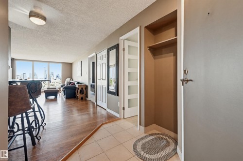1001 10149 Saskatchewan Drive, Edmonton, AB - Indoor Photo Showing Other Room