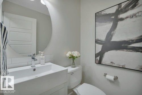 13 Selkirk Place, Leduc, AB - Indoor Photo Showing Bathroom