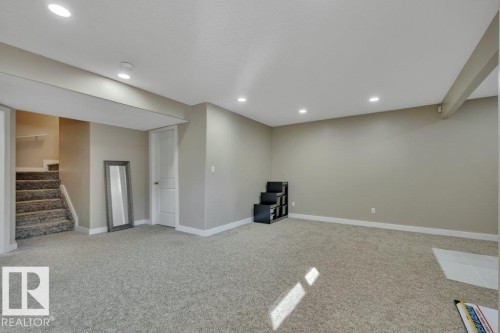 13 Selkirk Place, Leduc, AB - Indoor