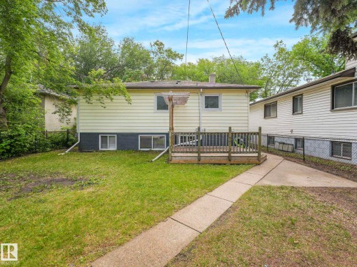 11908 52 Street, Edmonton, AB - Outdoor