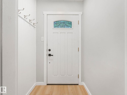 11908 52 Street, Edmonton, AB - Indoor Photo Showing Other Room
