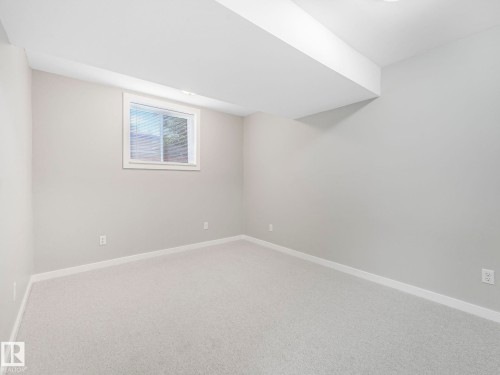 11908 52 Street, Edmonton, AB - Indoor Photo Showing Other Room