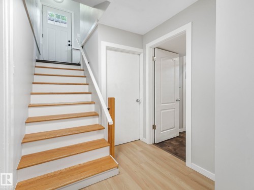 11908 52 Street, Edmonton, AB - Indoor Photo Showing Other Room