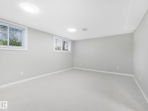 11908 52 Street, Edmonton, AB - Indoor Photo Showing Other Room