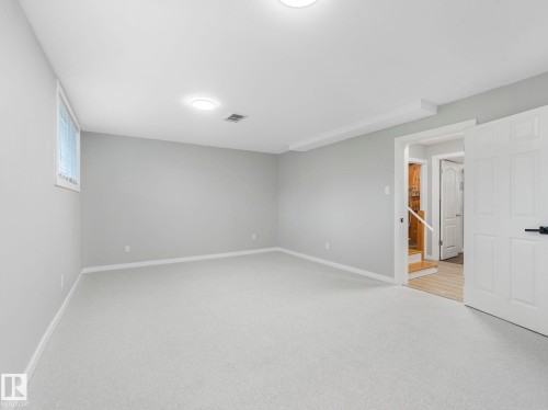 11908 52 Street, Edmonton, AB - Indoor Photo Showing Other Room