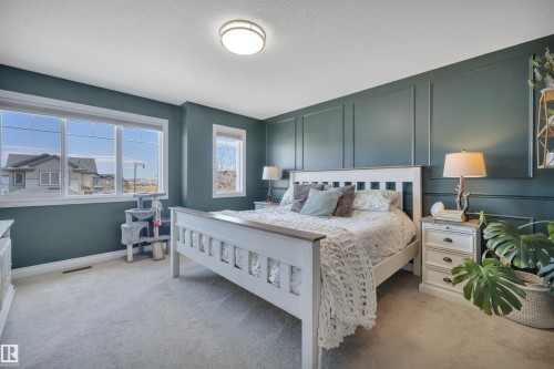 3911 Gallinger Loop, Edmonton, AB - Indoor Photo Showing Bedroom