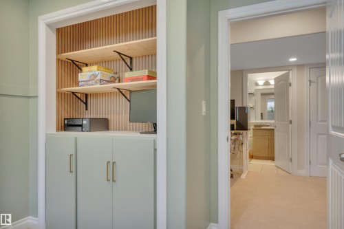 3911 Gallinger Loop, Edmonton, AB - Indoor Photo Showing Other Room