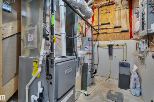 3911 Gallinger Loop, Edmonton, AB - Indoor Photo Showing Basement