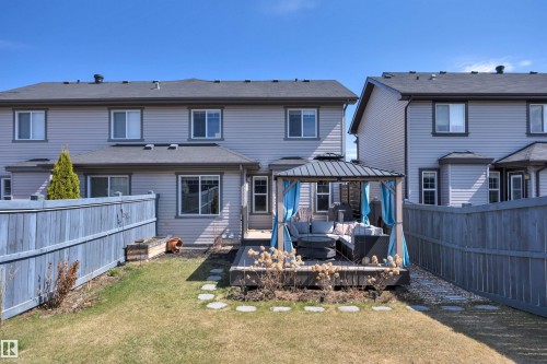 3911 Gallinger Loop, Edmonton, AB - Outdoor With Exterior