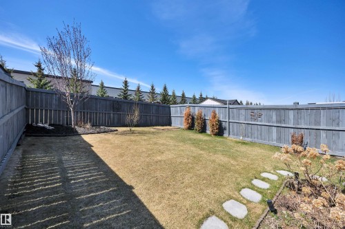 3911 Gallinger Loop, Edmonton, AB - Outdoor