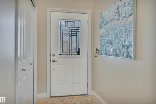 3911 Gallinger Loop, Edmonton, AB - Indoor Photo Showing Other Room