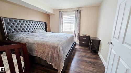 418 13111 140 Avenue, Edmonton, AB - Indoor Photo Showing Bedroom
