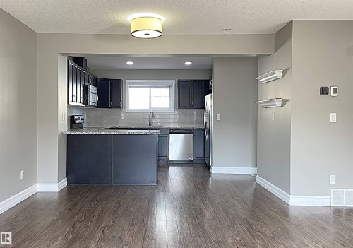 1520 105 Street, Edmonton, AB - Indoor Photo Showing Kitchen