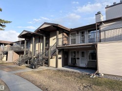2071 SADDLEBACK Road  Edmonton, AB T6J 4T4